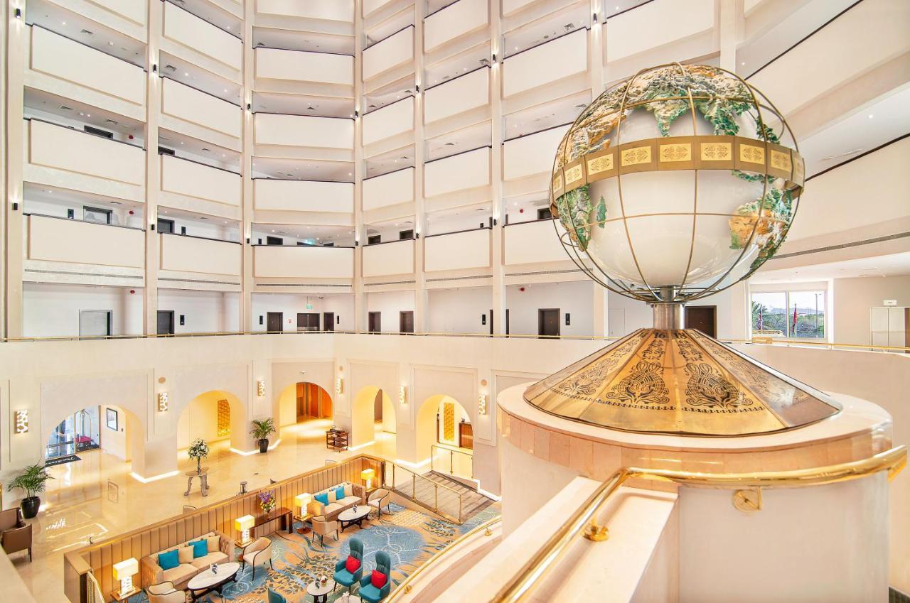 Radisson Blu & Resort, 4*